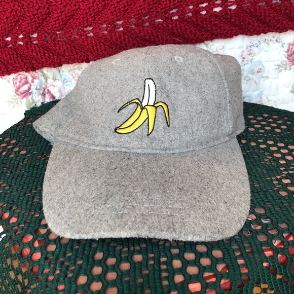 Banana embroidery wool hat/cap great condition - Picture 2 of 7